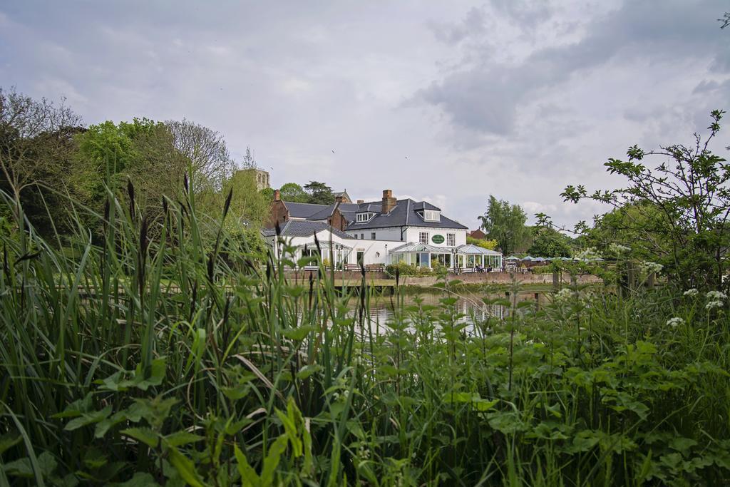 Waveney House Hotel Beccles Exterior photo